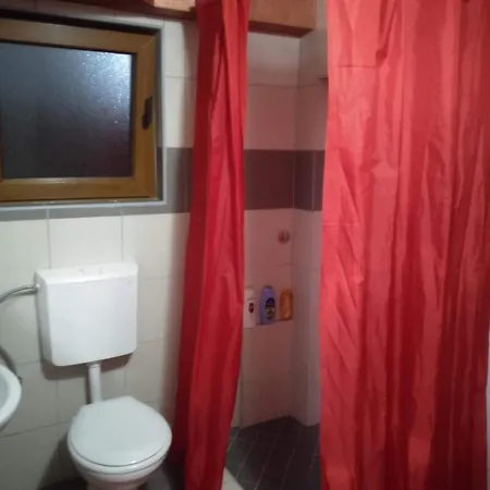 Popovic Apartment